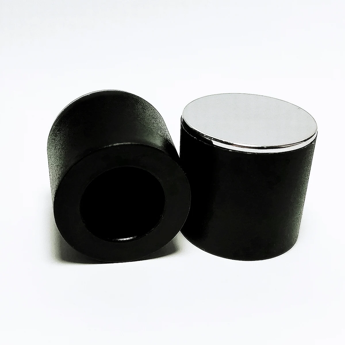 /sfaneroli/cap-web-p/cap webp 1200/chloe-style-cylindrical-perfume-cap-02.webp